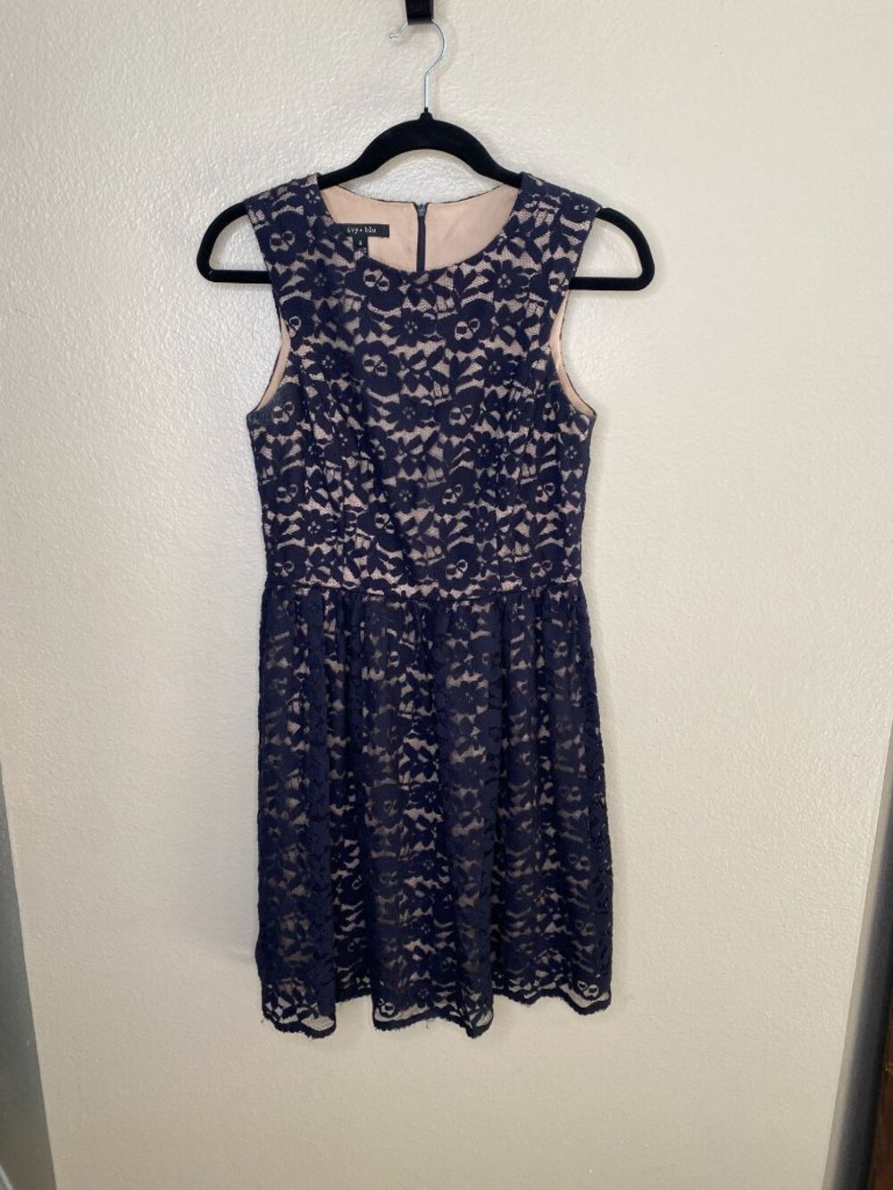 Ivy + Blu Womens Sleeveless Black Lace Dress Nude Lining 6 Elegant Vietnam Nylon